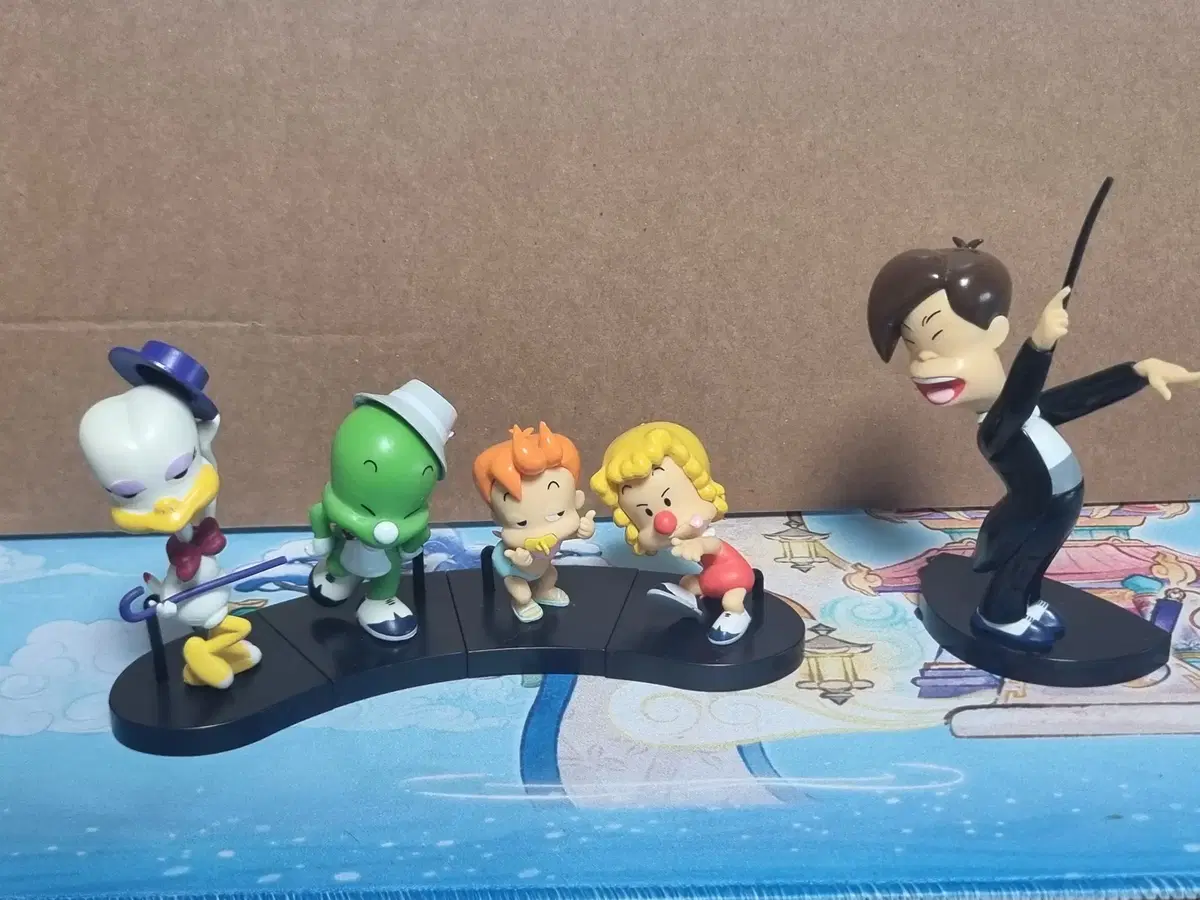 thumbnail-0